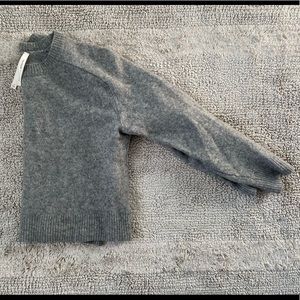 Aritzia - The Group by Babaton - Cashmere Sweater